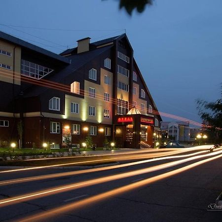 Sayanogorsk Hotel Exterior photo